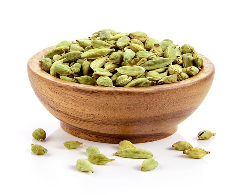 GREEN CARDAMOM