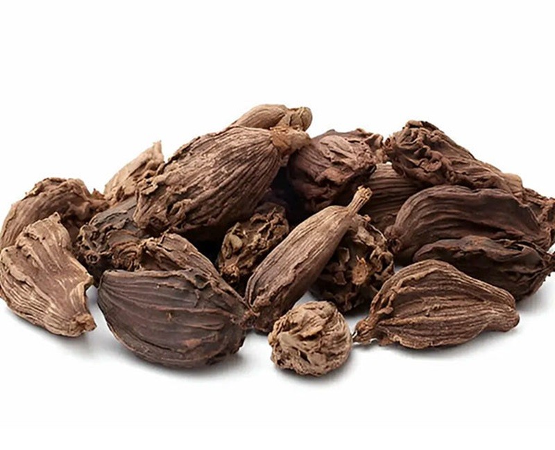 Black Cardamom (Kalo Elaichi)