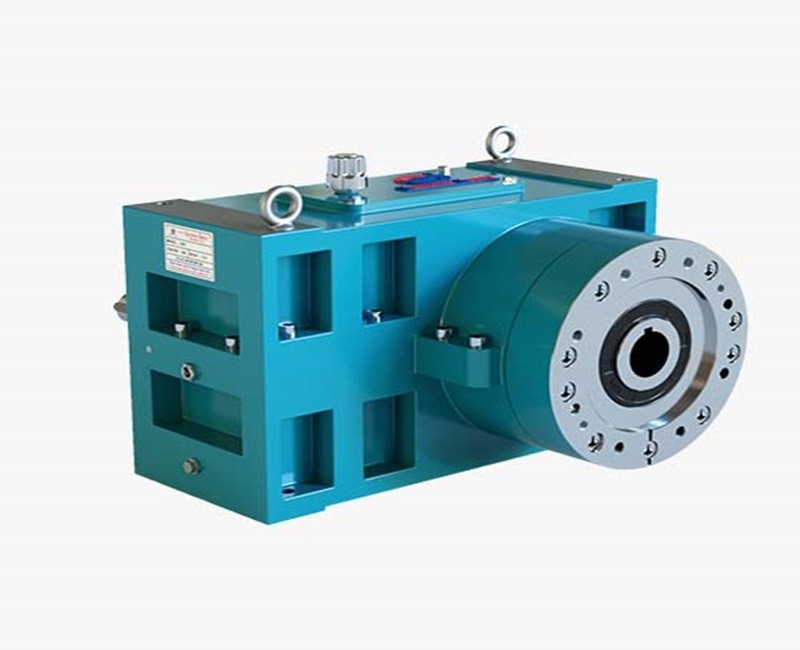 Extruder Duty Helical Gearbox with Universal Mounting