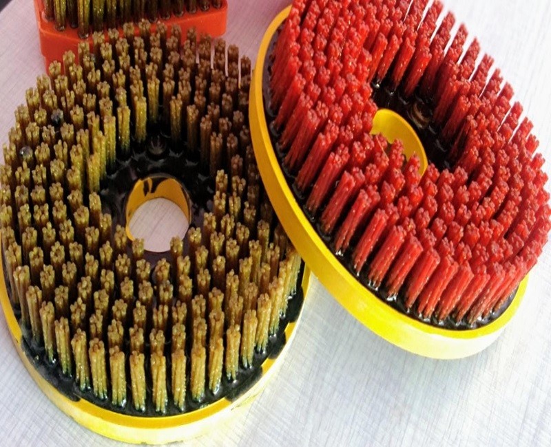 Round Shape Diamond Brush