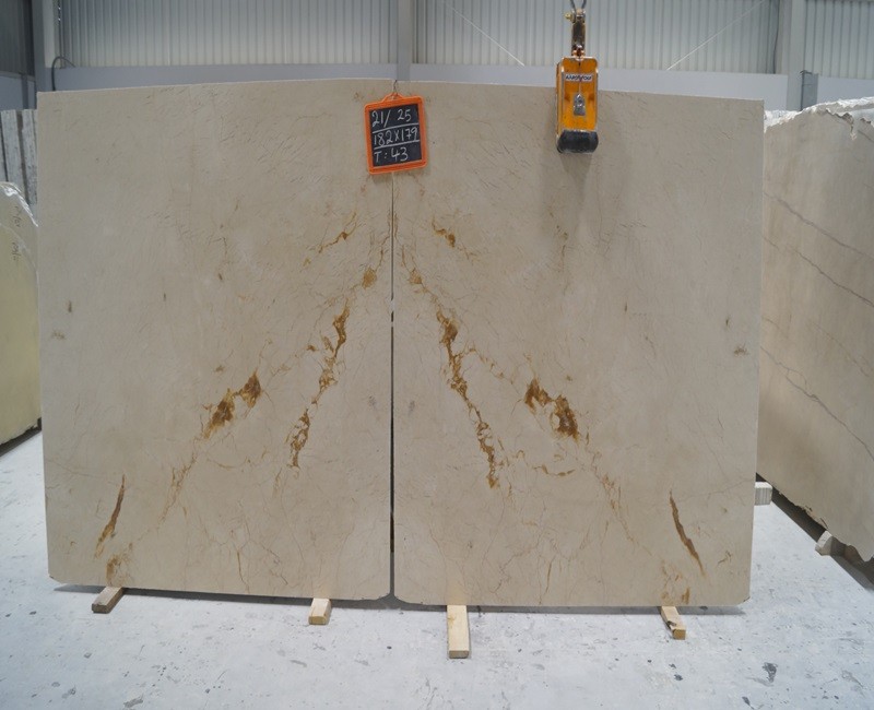 69a2ec2400e911772284964.jpg